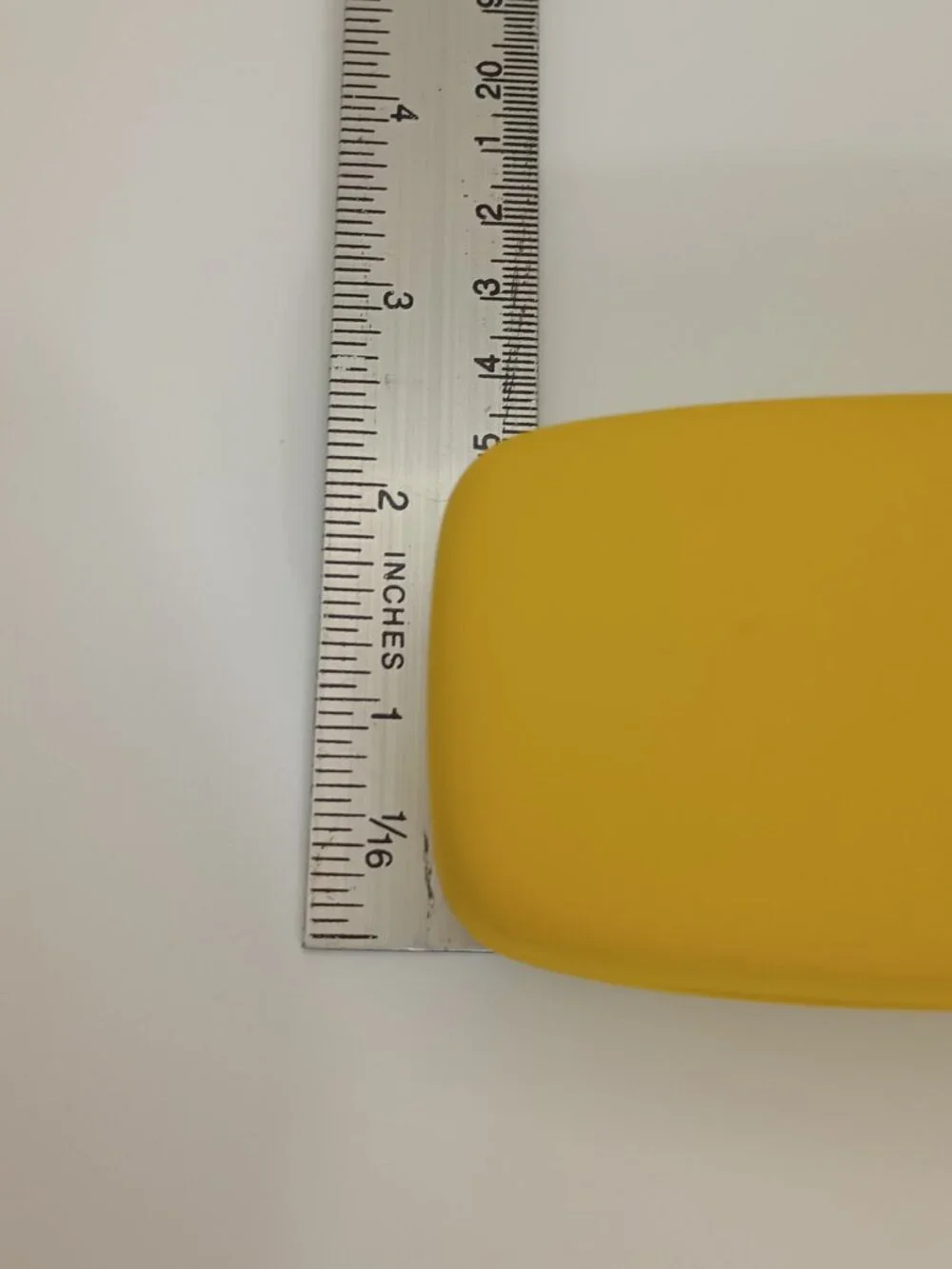 Ray-Ban Yellow Hard Clamshell Eyeglasses Sunglasses Case Red Interior